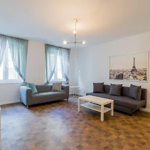 Nena Hermannplatz Berlijn
